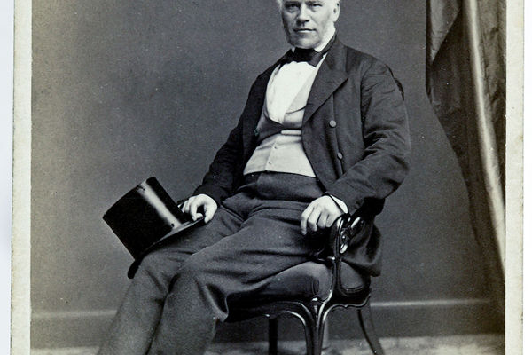 Jón Sigurðsson. LÍÞ.